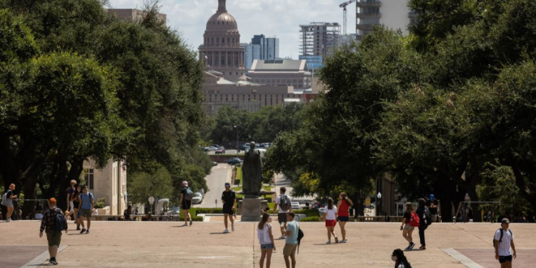 Texas Ends In-State Tuition for Undocumented Students After Court Ruling